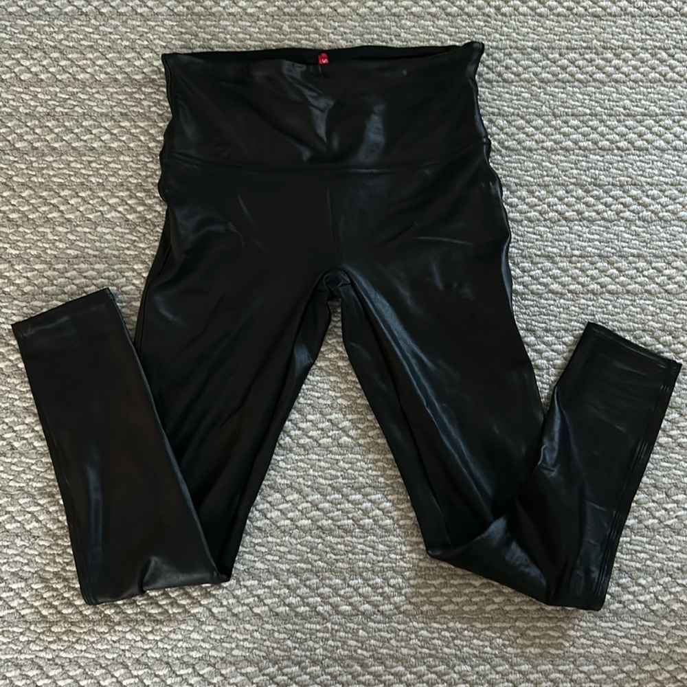 Spanx faux leather leggings Large Petite